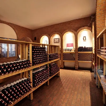 Guest house Vinifera Vineyards 3*